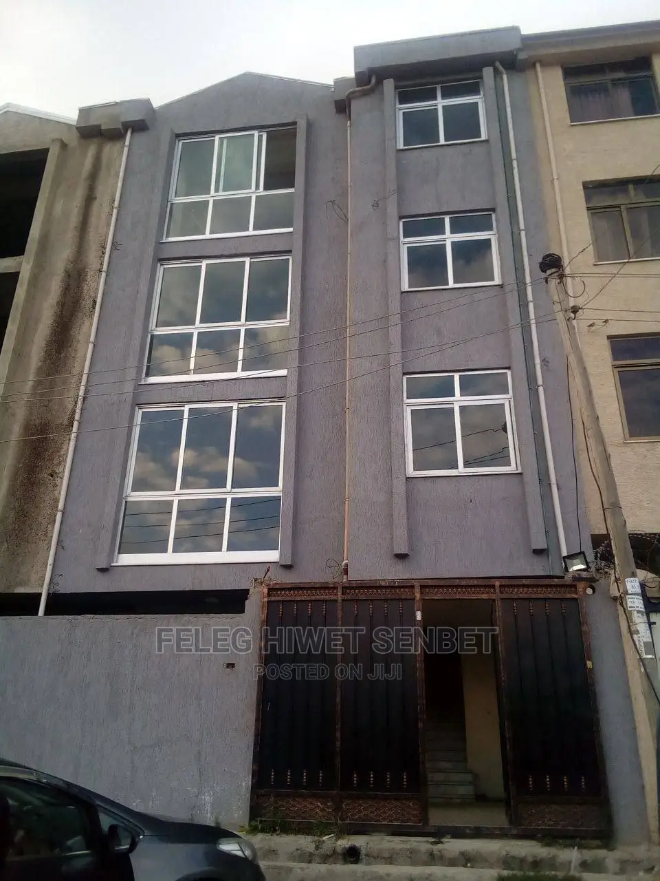 የሚሸጥ 72 አከባቢ