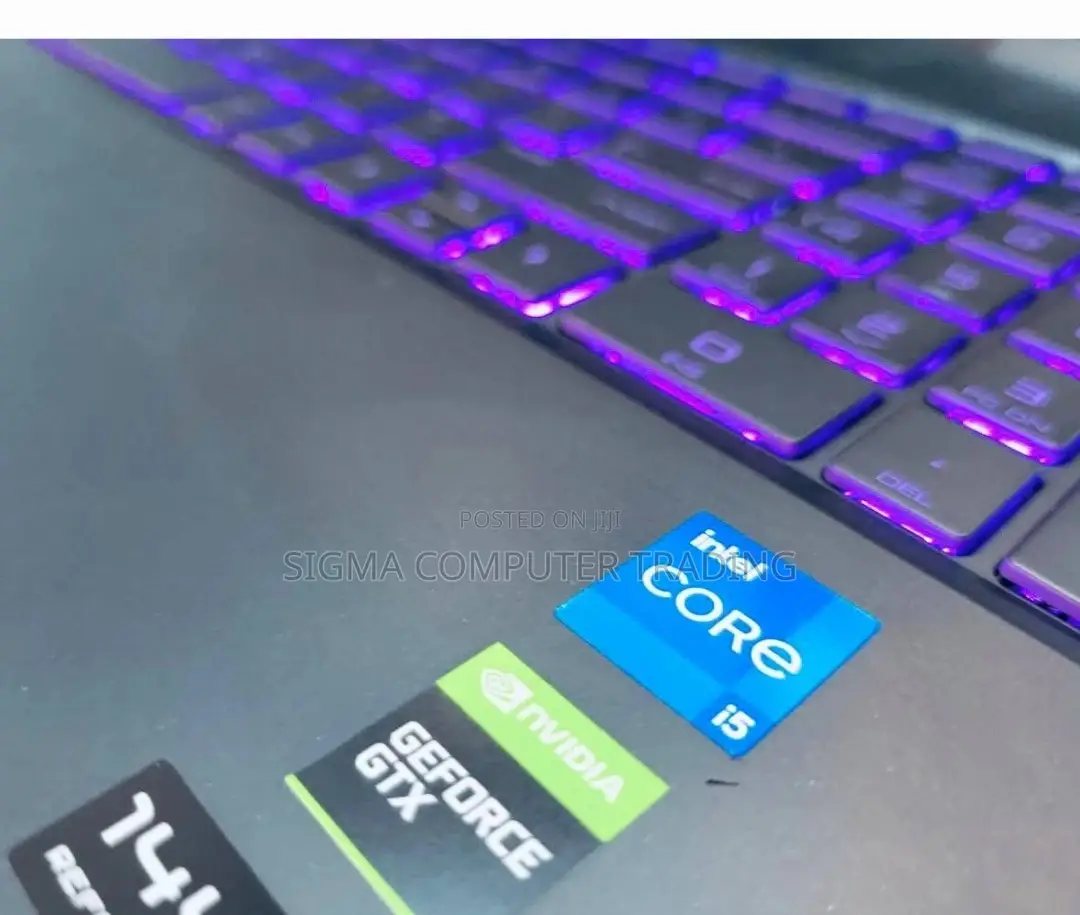 New Laptop HP Pavilion 15 8GB Intel Core I5 HDD+SSD 1T