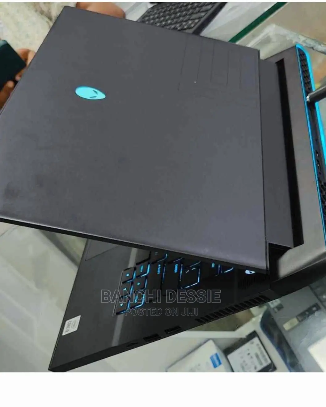 New Laptop Alienware Area-51m 32GB Intel Core i9 SSD 1T