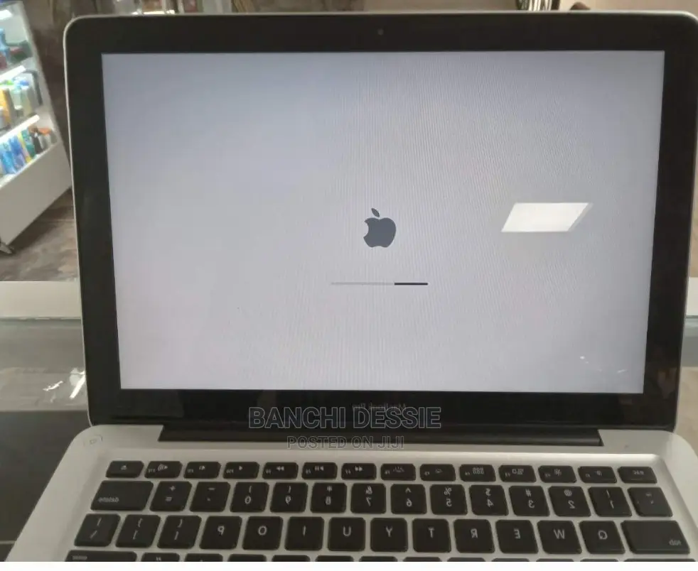 Laptop Apple MacBook 2011 8GB Intel Core I5 SSD 512GB