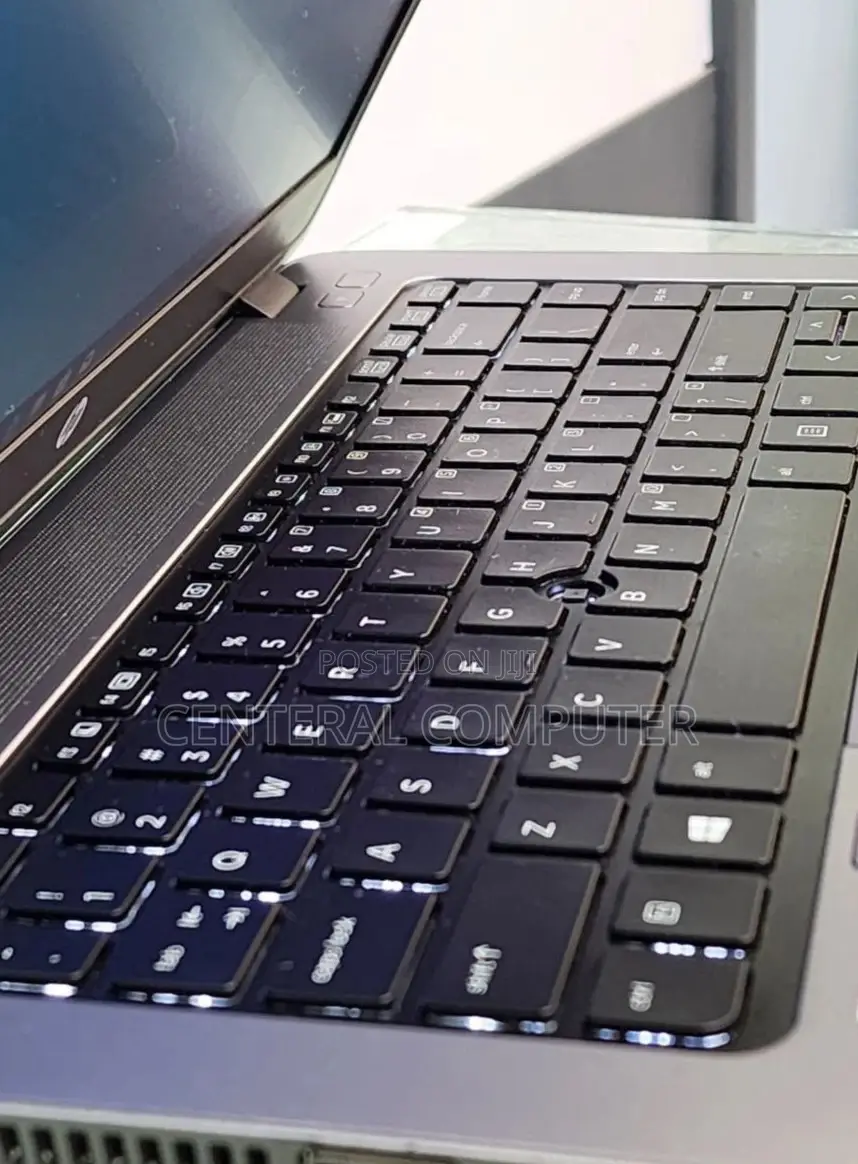 New Laptop MSI GE66 Raider 16GB Intel Core I7 SSD 1T