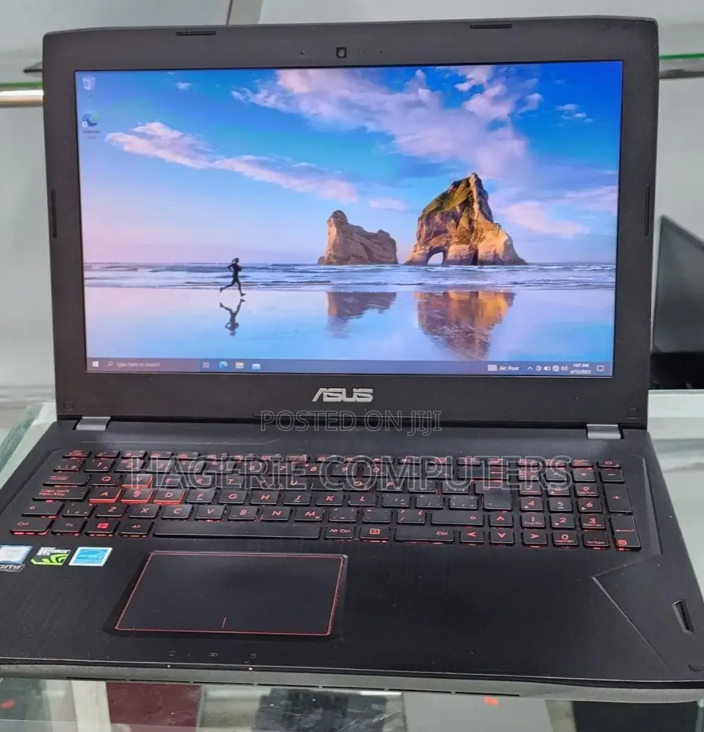 New Laptop Asus 16GB Intel Core I7 SSD 1T