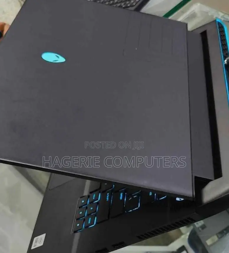 New Laptop Alienware Area-51m 32GB Intel Core I9 SSD 1T