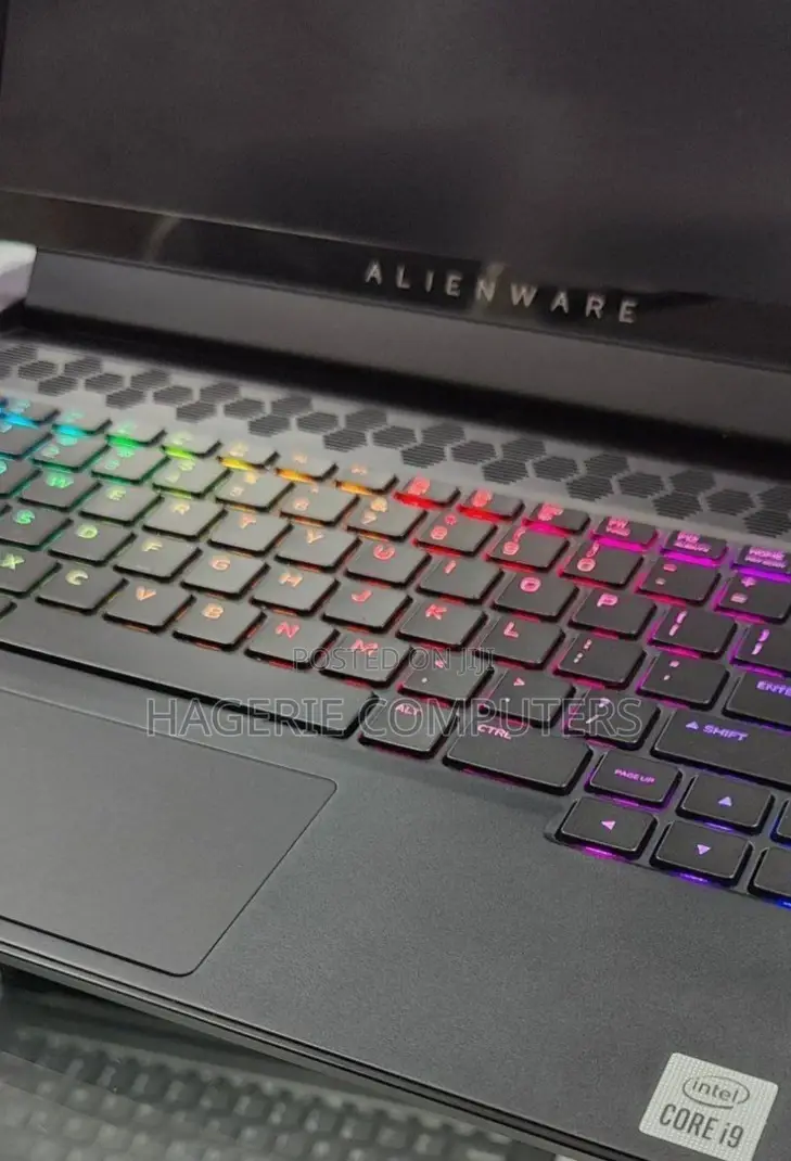 New Laptop Alienware Area-51m 32GB Intel Core I9 SSD 1T