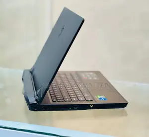 New Laptop MSI GP72M 7REX Leopard Pro 16GB Intel Core i7 SSD 1T