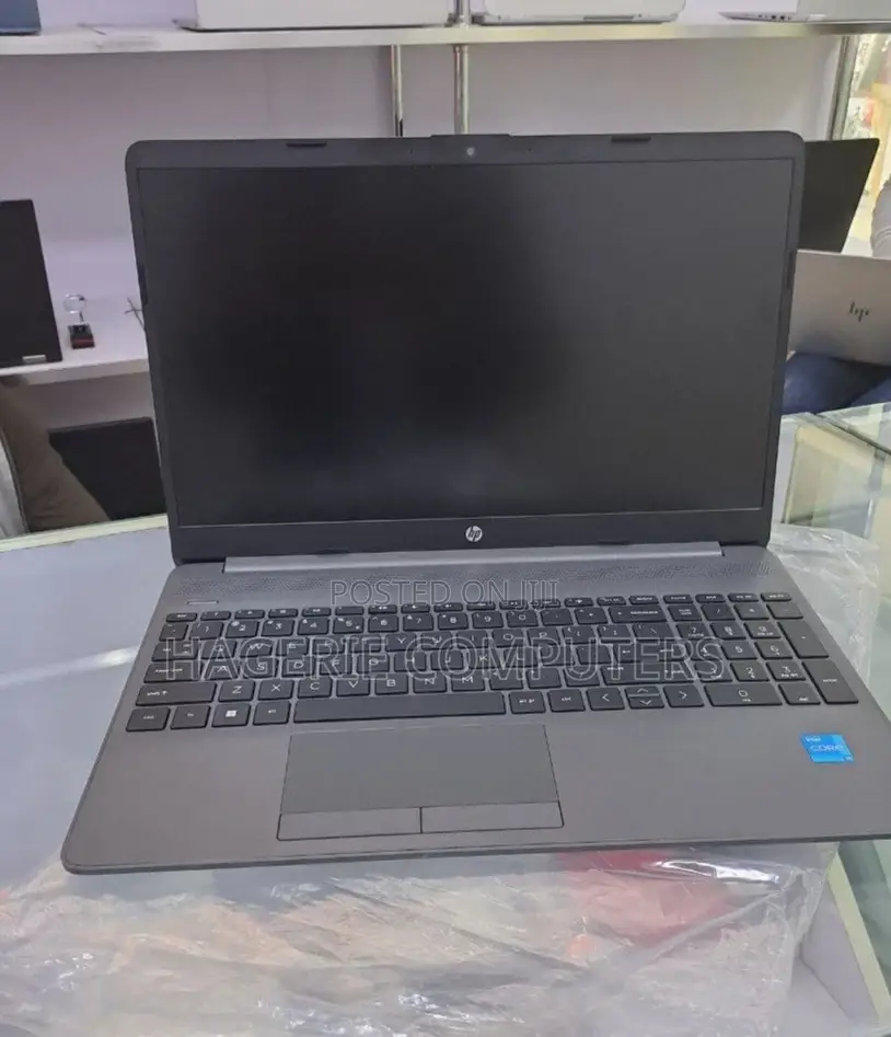New Laptop HP Stream Notebook 8GB Intel HDD 1T