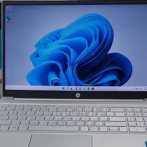 New Laptop HP Pavilion 15 8GB Intel Core I7 SSD 512GB