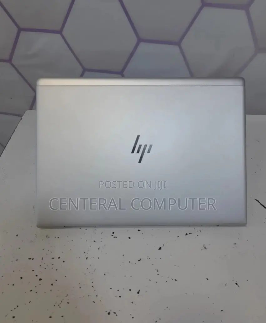 New Laptop HP 250 G5 8GB Intel Core I7 SSD 512GB