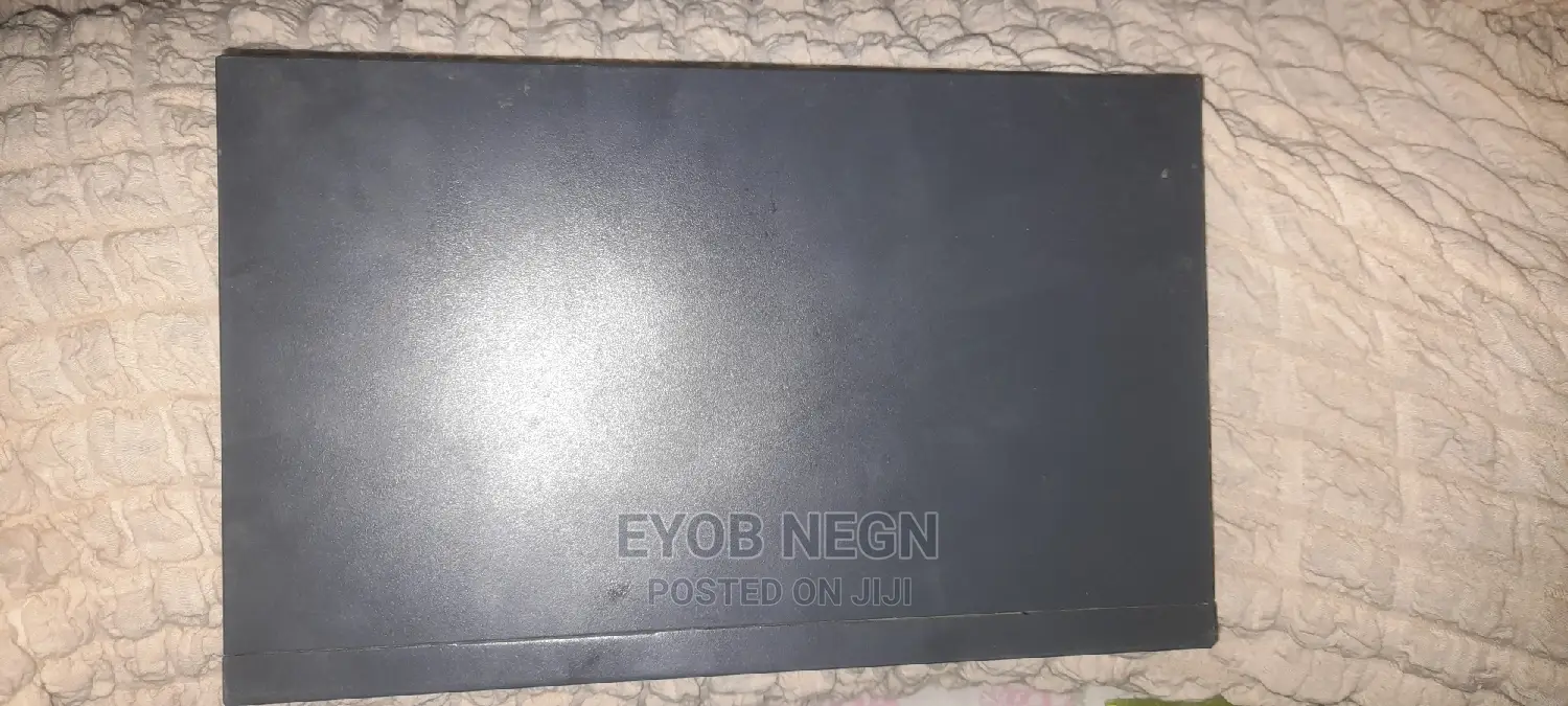 Tp Link 24 Port Switch Slightly Used