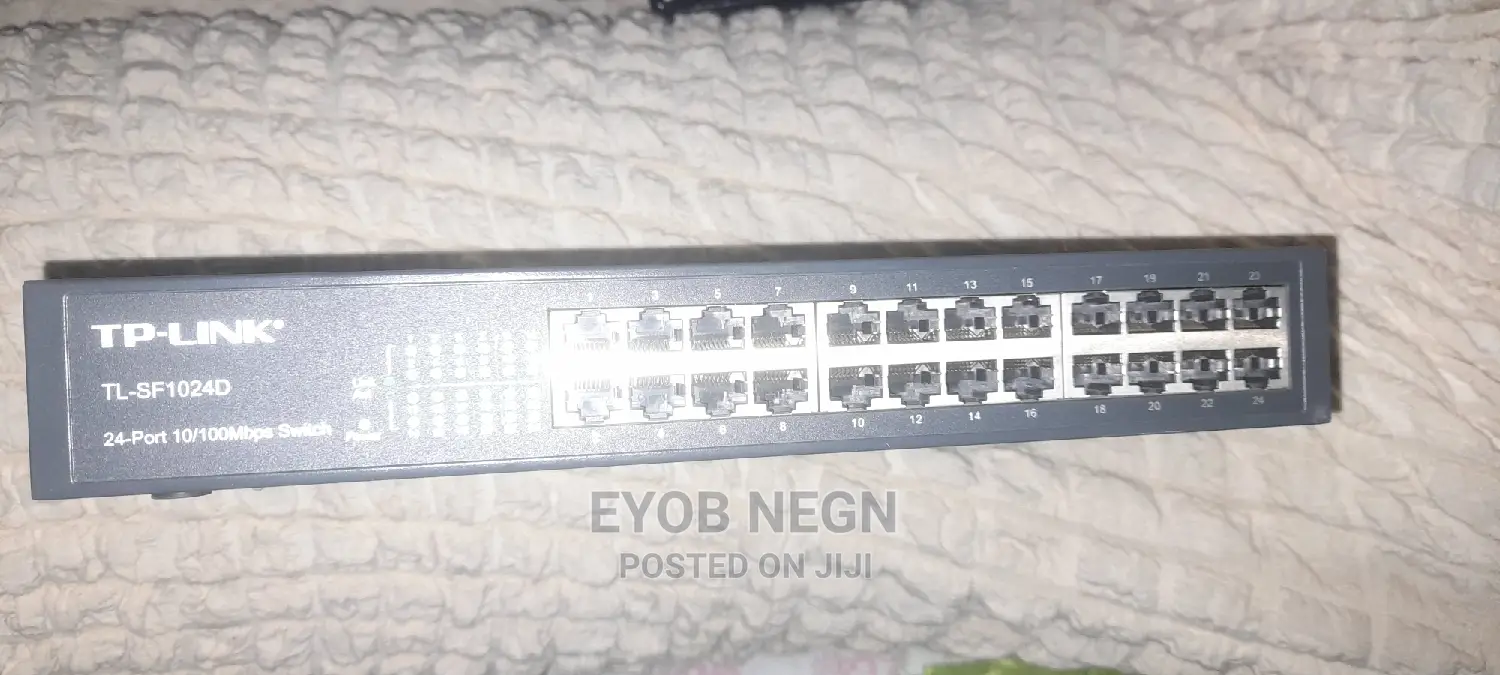 Tp Link 24 Port Switch Slightly Used