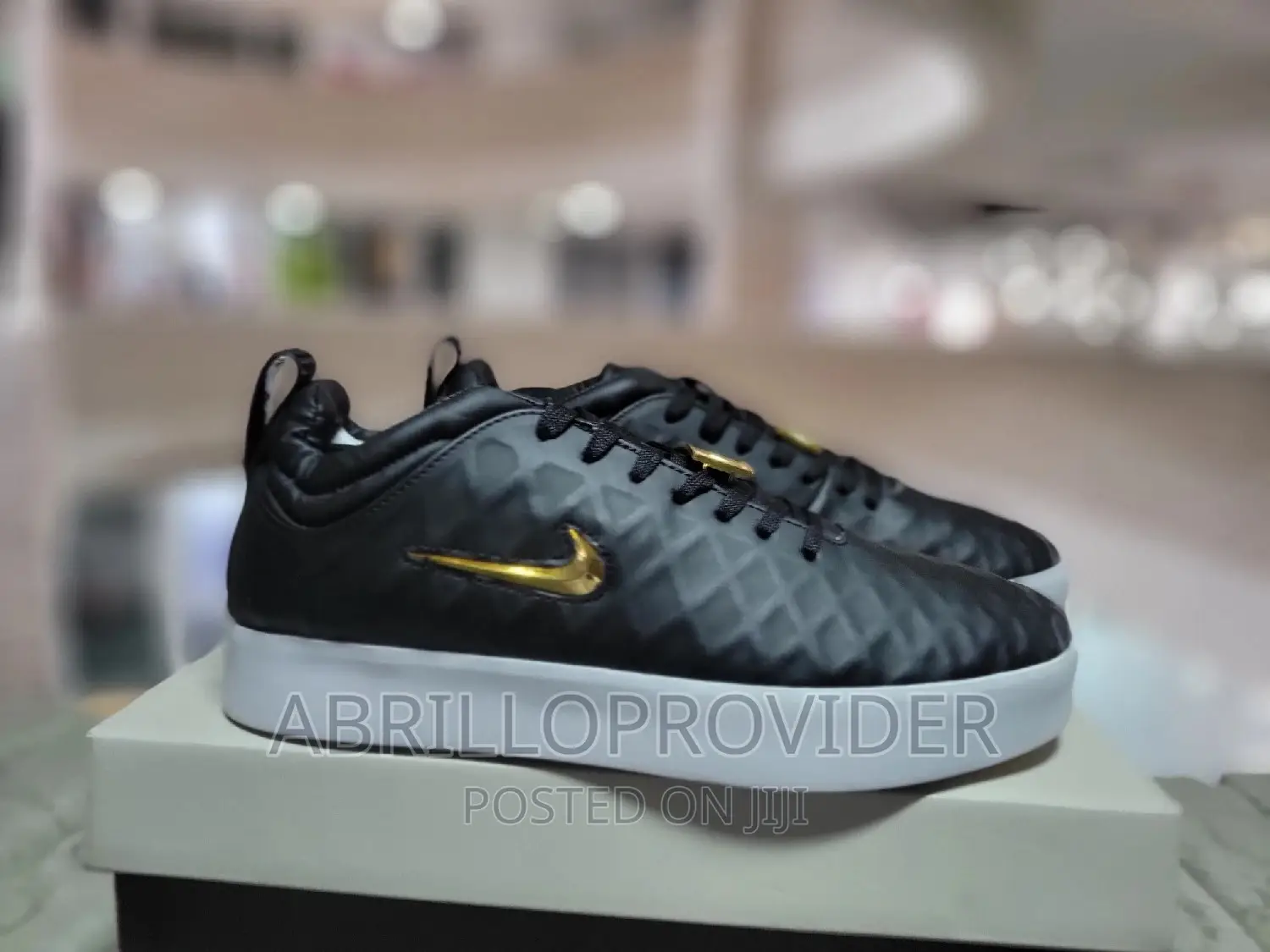 Nike Tiempo 17