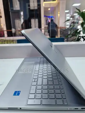 New Laptop HP 15 8GB Intel Core I3 SSD 512GB