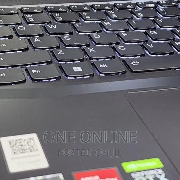 New Laptop Lenovo Ideapad 3 16GB Intel Core I7 SSD 512GB