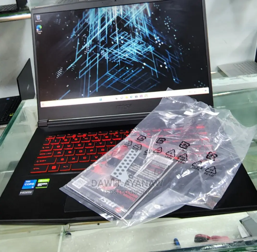 New Laptop MSI GF63 8GB Intel Core I5 SSD 256GB