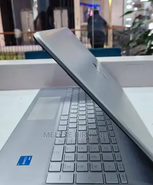 New Laptop HP Stream Notebook 8GB Intel Core I3 SSD 512GB