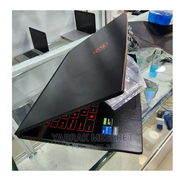 New Laptop MSI 8GB Intel Core I5 SSD 256GB