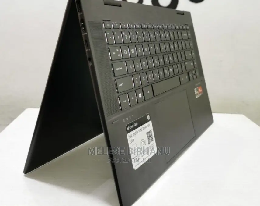 New Laptop HP Envy X360 16GB AMD Ryzen 7 SSD 512GB