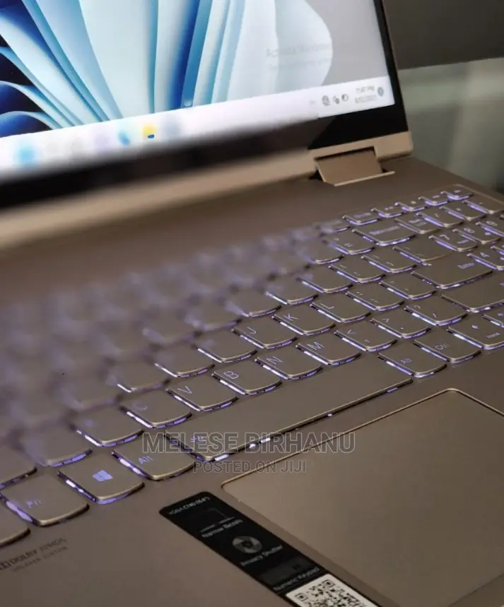 New Laptop Lenovo ThinkPad Yoga 12GB Intel Core i7 SSD 512GB