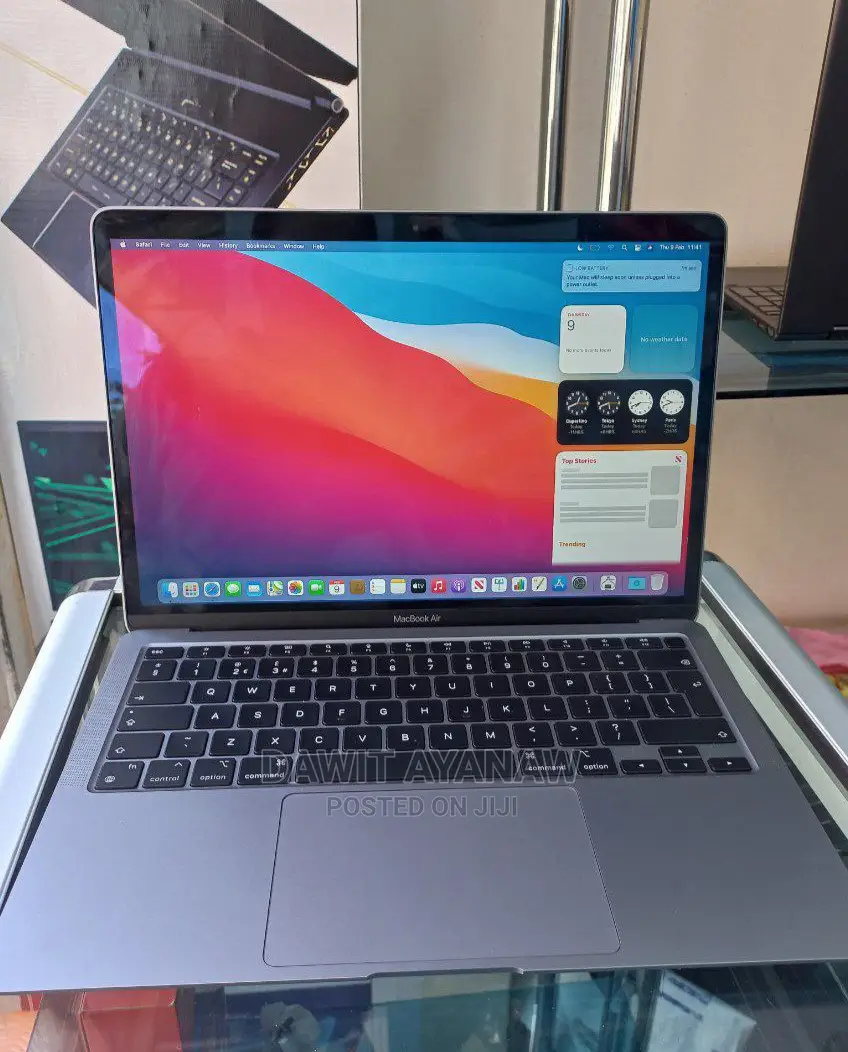 New Laptop Apple MacBook Air 2020 M1 8GB Apple M1 SSD 256GB