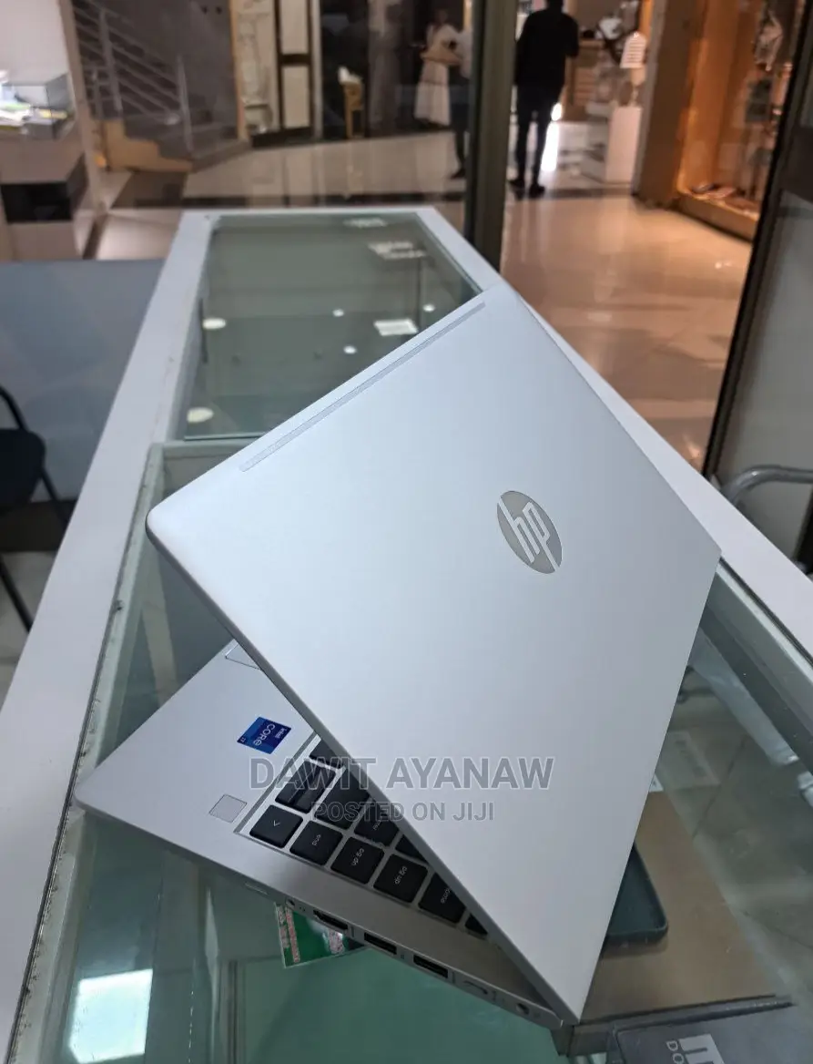 New Laptop HP ProBook 440 16GB Intel Core I7 SSD 512GB