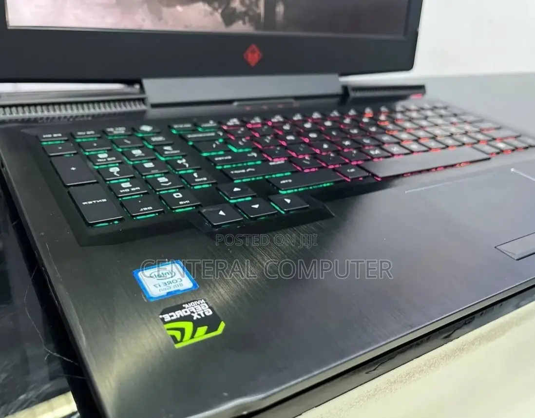 New Laptop HP 8GB Intel Core I7 HDD+SSD 1T