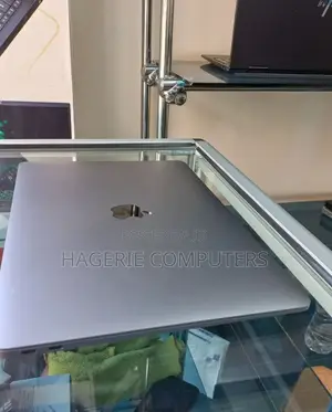 Photo - New Laptop Apple MacBook Air 2020 M1 8GB Apple M1 SSD 256GB