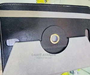 New Lenovo A10-70 A7600 64 GB Silver