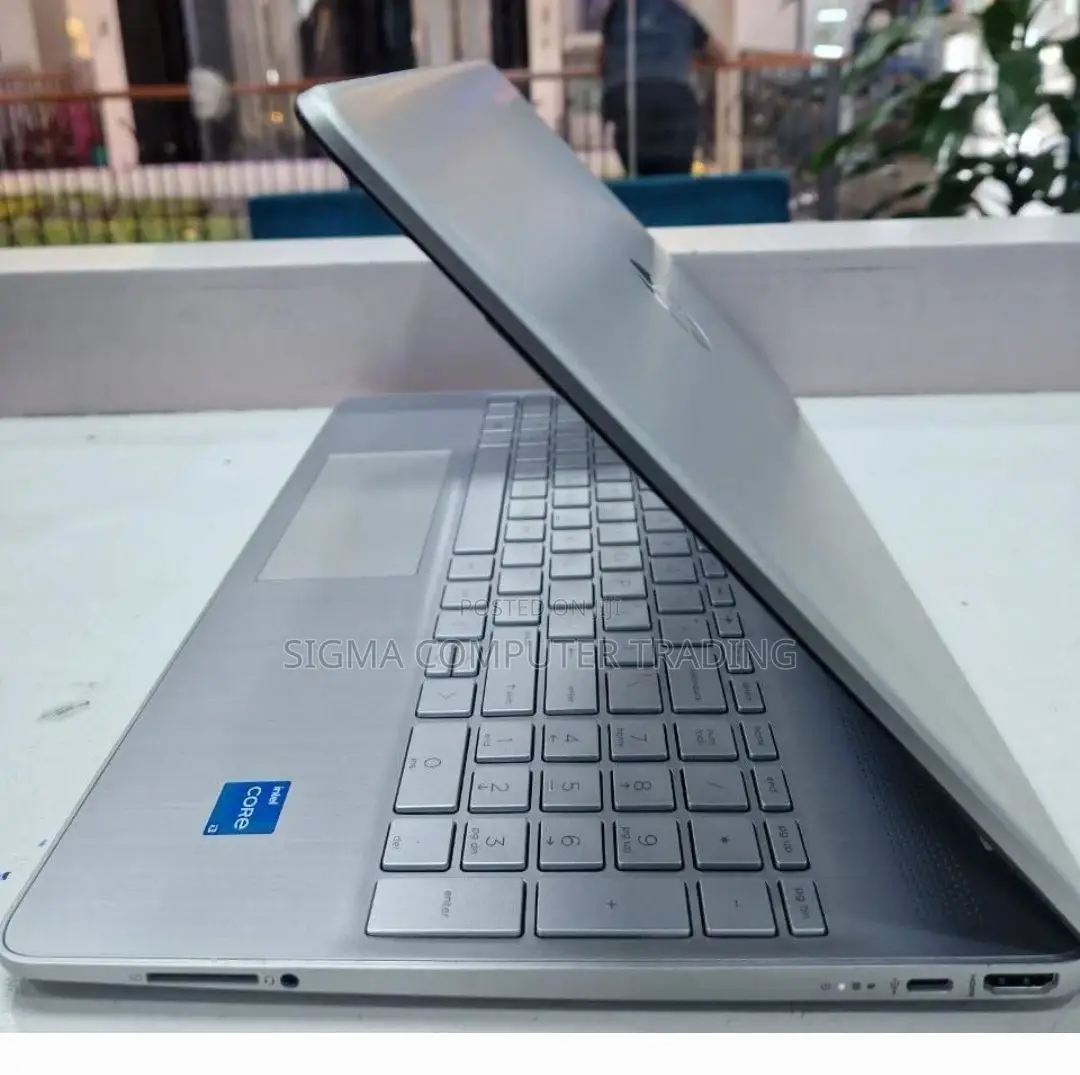 New Laptop HP Stream Notebook 8GB Intel Core I3 SSD 512GB