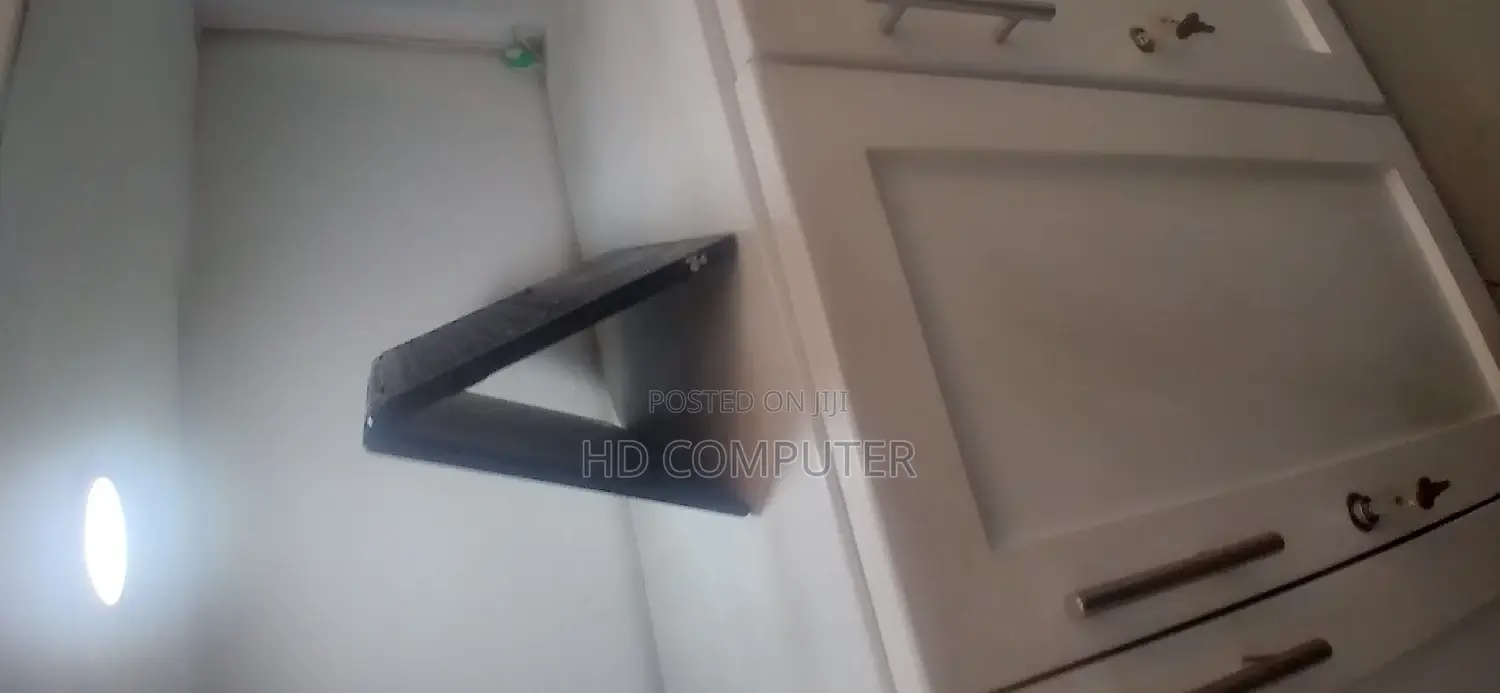 New Laptop Lenovo ThinkPad 11e 4GB Intel Core I7 HDD 500GB