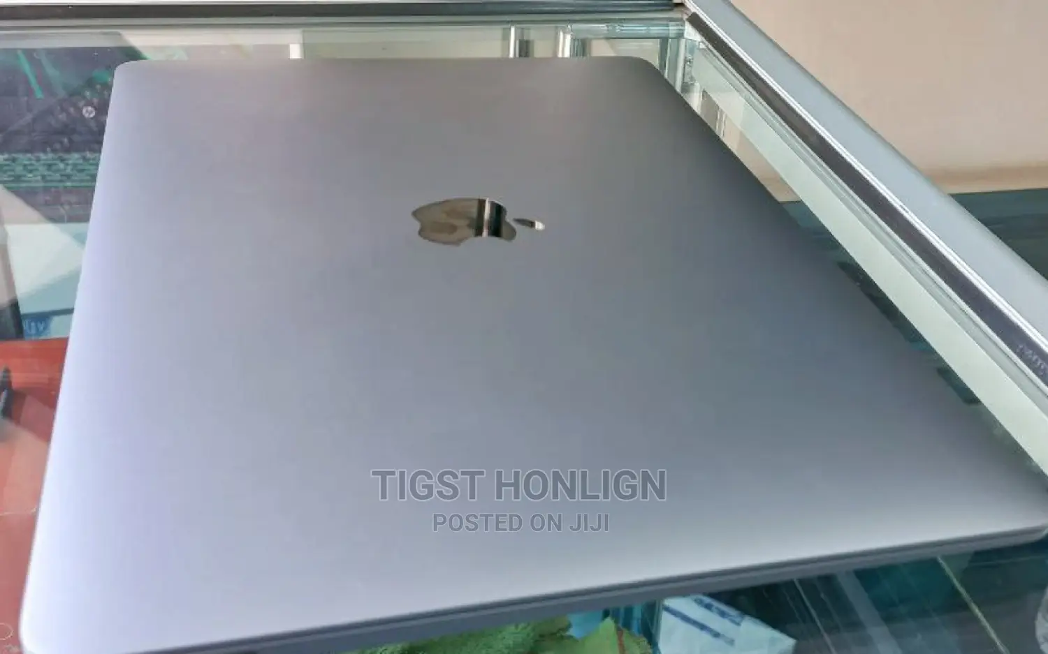 New Laptop Apple MacBook Air 2020 M1 8GB Intel Core I5 SSD 256GB