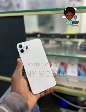 Photo - Apple iPhone 11 Pro Max 64 GB Silver