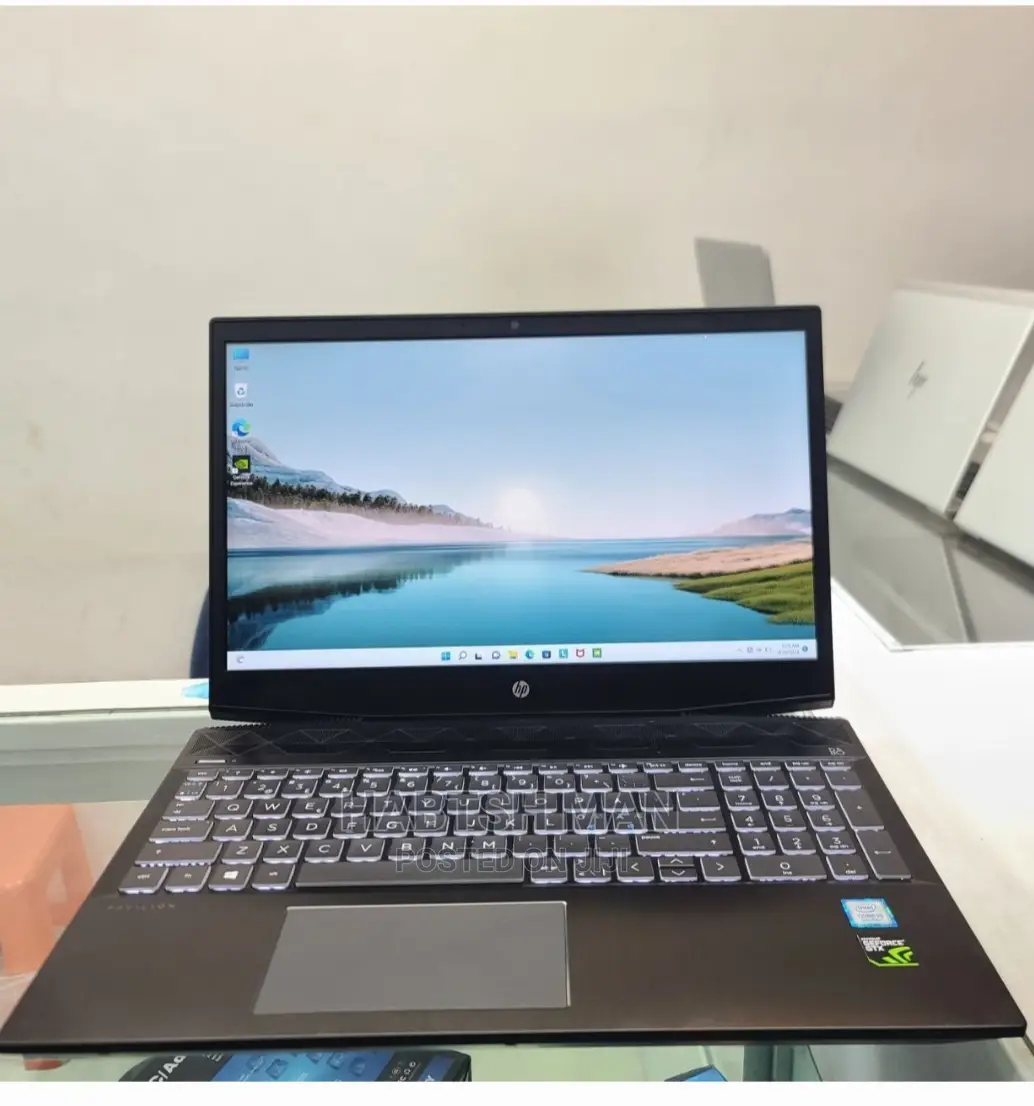 New Laptop HP Pavilion 15 16GB Intel Core I5 SSD 512GB
