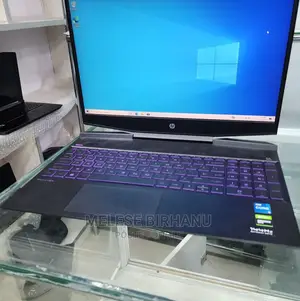 New Laptop HP Pavilion 15 8GB Intel Core i5 SSD 512GB