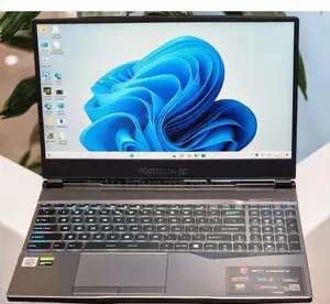 New Laptop MSI GP75 Leopard 16GB Intel Core I7 SSD 512GB