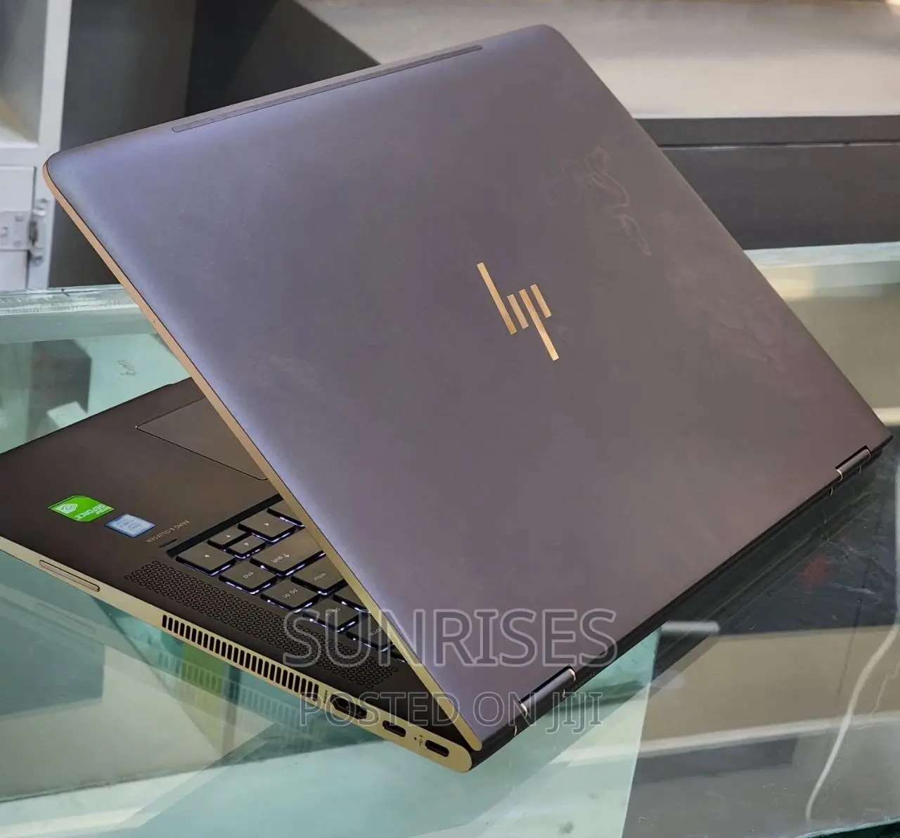 New Laptop HP Spectre X360 16GB Intel Core I7 SSD 512GB