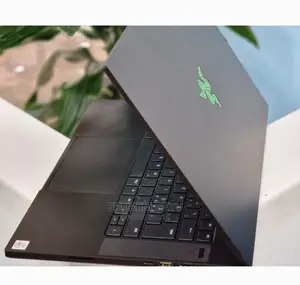Photo - New Laptop Razer Blade 16GB Intel Core I7 SSD 512GB