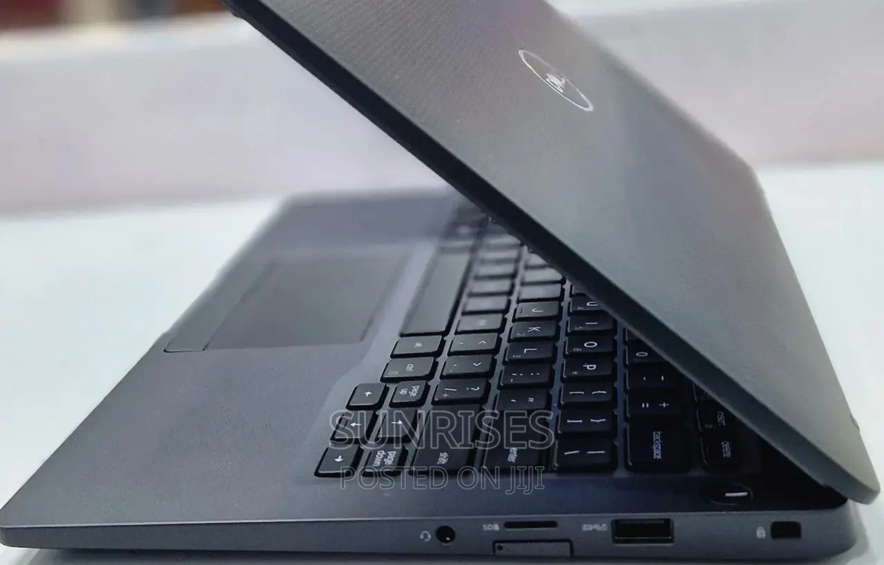 New Laptop Dell Latitude 5420 8GB Intel Core I5 SSD 512GB