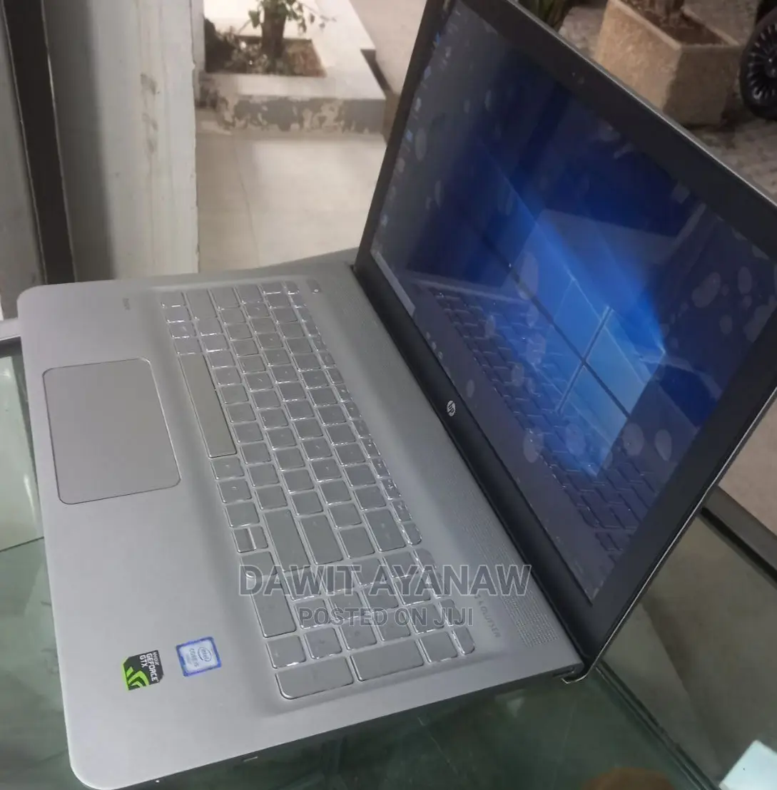 New Laptop HP Envy 15 8GB Intel Core I5 HDD+SSD 1T