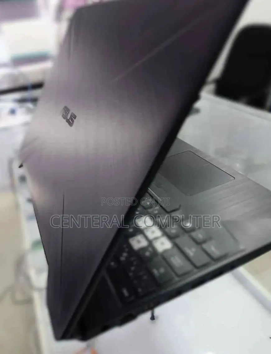 New Laptop Asus TUF Gaming FX504 8GB AMD Ryzen 7 SSD 1T