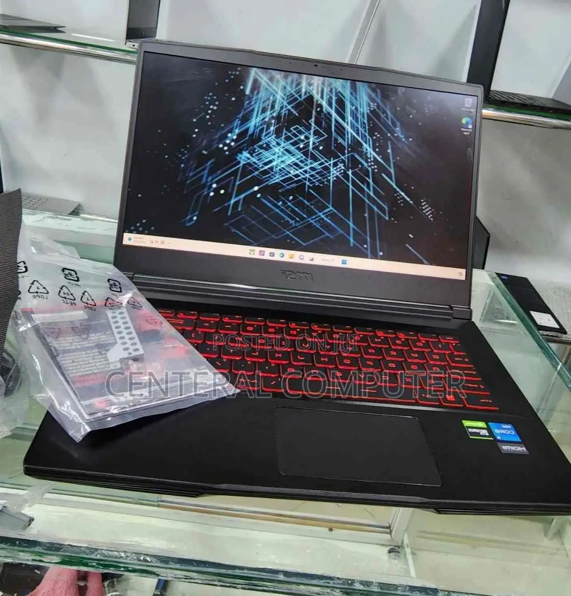 New Laptop MSI GF63 8GB Intel Core I5 SSD 256GB