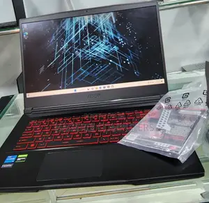Photo - New Laptop MSI 8GB Intel Core I5 SSD 256GB