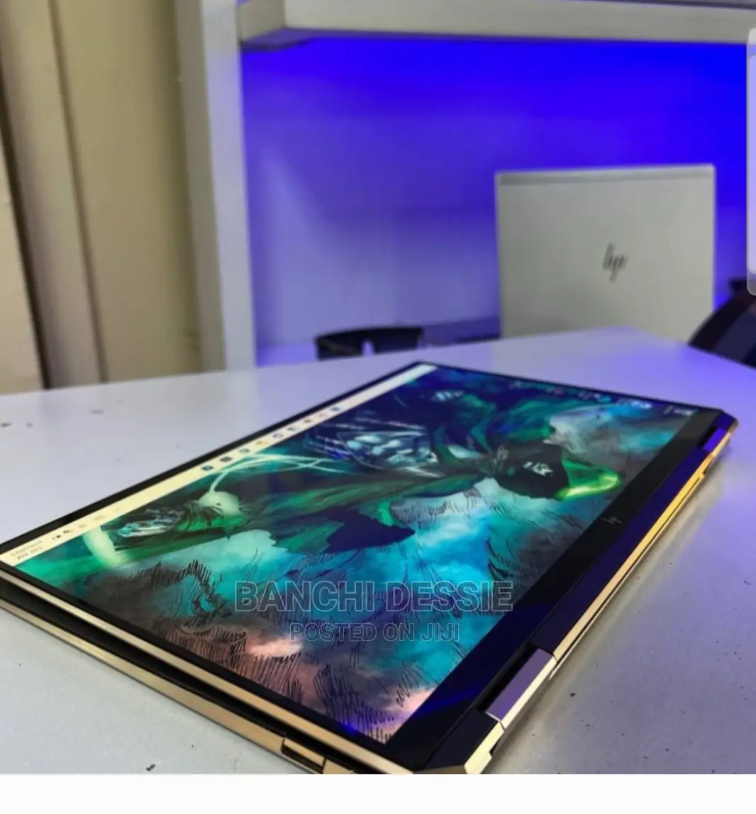 New Laptop HP Spectre 16GB Intel Core I7 SSD 1T