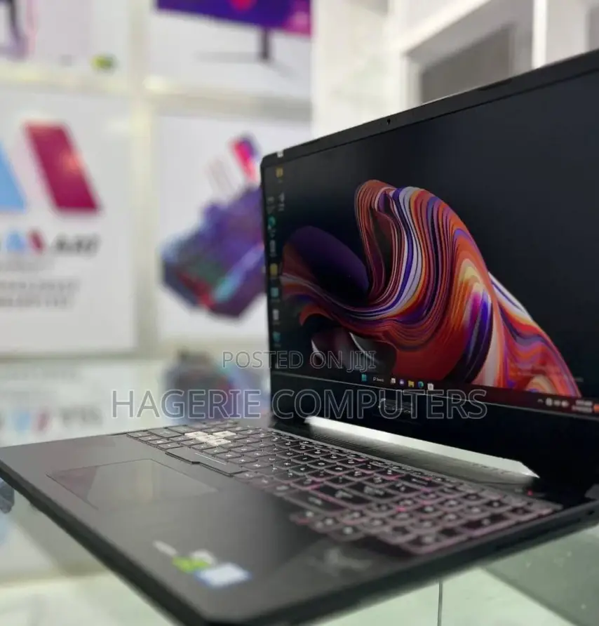 New Laptop Asus 8GB Intel Core I7 HDD+SSD 1.5T