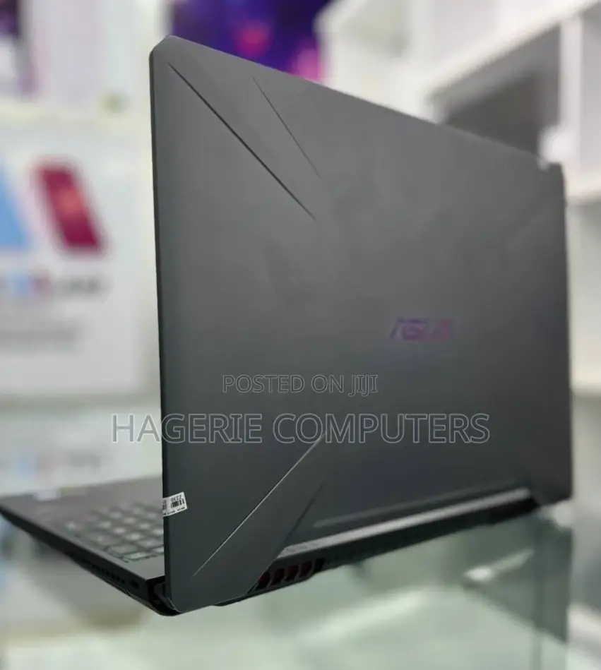 New Laptop Asus 8GB Intel Core I7 HDD+SSD 1.5T