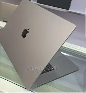 New Laptop Apple MacBook Pro M1 8GB Apple M1 SSD 256GB