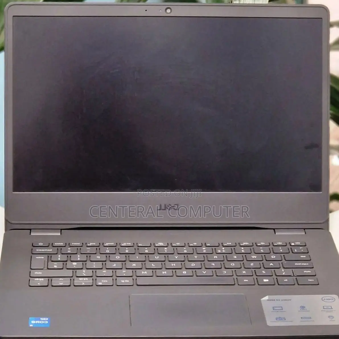 New Laptop Dell Vostro DVCI316 8GB AMD Ryzen 5 SSD 512GB