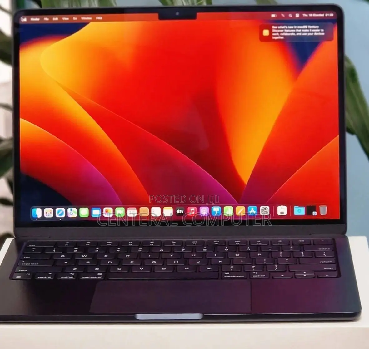 New Laptop Apple MacBook Air 2022 M2 8GB Apple M2 SSD 256GB