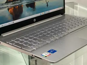 New Laptop HP 8GB Intel Core I5 SSD 512GB