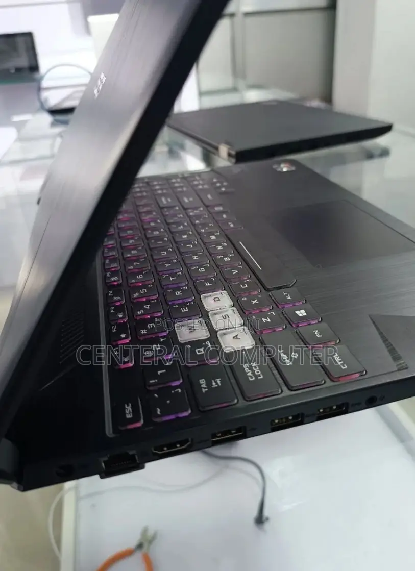 New Laptop Asus TUF Gaming FX504 16GB AMD Ryzen 7 SSD 1T