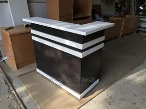 Smart Recaption Desk